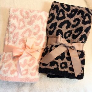 Leopard Print Blankwt in Pink and Black
